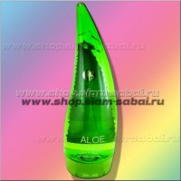 Гель Алое Вера 99% 250 мл в красивой упаковке: Модель: Aloe Soothing Gel 250 ml Helika Helika Наличие: Есть в наличии Вес брутто: 330.00 г

Гель Алое Вера 99% 250 мл в красивой упаковке Aloe Soothing Gel 250 ml Helika Helika Гель Алоэ Вера с высоким содержанием натурального экстракта и сока алое -  эффективное средство для ухода за кожей, которое обеспечивает надежную защиту, питание и глубокое увлажнение. Гель алоэ вера быстро впитывается и эффективно насыщает кожу влагой. Помимо отличных увлажняющих свойств, при нанесении геля на коже формируется защитная пленка, которая предотвращает потерю естественной влаги, а так же защищает от вредных ультрафиолетовых лучей. Гель алое вера отлично подойдет для любого типа кожи, как для мужчин, так и для женщин. Объем геля Алое Вера 250 мл, туба красиво выполнена в форме листика алое.  