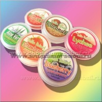 Фруктовый блеск для губ - набор из 6 ярких вкусов: Модель: Lip Balm New Наличие: Есть в наличии Вес брутто: 100.00 г

Фруктовый блеск для губ Бальзам – блеск для губ с фруктовыми и ягодными экстрактами на основе кокосового масла, пчелиного воска, витамина Е и кунжутного масла - красота, сочность и уход для Ваших гу б. В наборе шесть  фруктовых бальзамов для увлажнения губ и придания им блеска: Бальзам для губ с личи Кокосовый блеск для губ Бальзам для губ с клубникой Вишневый бальзам для губ Увлажняющий блеск для губ с алое вера Бальзам для губ черникой Вес нетто каждого блеска для губ 10 грамм, в наборе шесть б штук бальзамов с разными вкусами. Произведено в Таиланде.