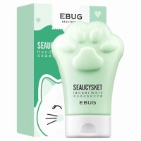 Крем для рук с ароматом ромашки EBUG Cat Moisten Fragrance: Мягкая текстура, легкий и простой в нанесении. Увлажняет, смягчает и защищает, делая руки блестящими, эластичными и мягкими. Состав:  вода, цетеариловый спирт, минеральное масло, вазелин, стеариновая кислота, диметикон, Оксан, цетеарет-20, метилпарабен, полиакриламид, пропилпарабен, бис (гидроксиметилимидазол) идинилмочевина, изопарафин C13 14, лаурет-7, эссенция, ниацинамид, экстракт золотой ромашки (CHRYSANTHELLUM INDICUM), экстракт плодов дерева авокадо (BUTYROSPERMUM PARKII). Способ применения:  Вымойте руки, нанесите необходимое количество крема на кожу рук, помассируйте до полного впитывания. Объём:  80 гр.