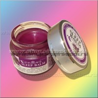 Бальзам для расслабления и сна с лавандой: Модель Sleep Balm with lavander sleep Balm  Наличие Есть в наличии Вес брутто  г  Бальзам для расслабления и сна с лавандой Sleep Balm with lavander Расслабляющий снимающий стресс и напряжение тайский бальзам с лавандой для легкого засыпания для расслабляющего массажа для устранения тревожности и нервозности Успокаивающая смесь эфирных масел входящих в состав бальзама поможет  расслабиться и быть в спокойном состоянии ума так чтобы сон пришел естественным путем и Вы бы смогли быстро и крепко заснуть Борнеол в составе бальзама помогает снять последствия стресса избавиться от накопившейся усталости и нормализовать психоэмоциональное состояние Аромат камфорного масла обладает расслабляющим успокаивающим и противоинфекционным действиями Ментол освежает как прогулка в лесу в то время как лаванда расслабляет  Идеальный бальзам для ночи когда Вам нужно успокоить свой ум или заснуть В бальзаме с лавандой для сна использованы натуральные ингредиенты без искусственных ароматизаторов ГМО или лекарственных средств поэтому лавандовый бальзам безопасен для всей семьи Способ применения лавандового бальзама для сна Вотрите немного бальзама под нос на виски и запястья или используйте перед сном для расслабляющего массажа Вес нетто  грамм произведено в Таиланде