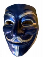 Маска Анонимус, маска Гая Фокса, Гай Фокс, Анонимус Черная: Размер Д/Ш/В (см): 21*20*7; Вес (гр) ~: 6
Маска Анонимус, маска Гая Фокса, Гай Фокс, Анонимус Черная
Маска Анонимуса, лицо Гая Фокса, известная по фильму V - значит вендетта, стала одной из самых популярных масок. Выполнена из безопасного пластика имеет вырезы для глаз и рта и носа, что позволяет долго находиться в ней без каких-либо трудностей.
Хорошо смотрится в авто на подголовнике.
Изделие крепится на голову удобной резинкой.
Маска отлично впишется в любой праздник, будь то Новый год,
Хэллоуин или тематическая вечеринка, вы однозначно привлечете к себе внимание окружающих.
Материал - пластик
Размер Д/Ш/В (см)	21*20*7
Вес (гр) ~
6