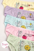 Трусы для девочки 5шт. Donella: Цвет: https://happywear.ru/girls/girl-nignee-belio/girl-underwear-for-girls/6683553
Производитель: Donella
Бренд: Donella
Страна: Турция
Состав: 95% хлопок, 5% эластан
Цвет: микс

Детские трусики для девочек представлены в комплекте, 5 штук и украшены принтом Зайчик. Классические трусы слипы нежной расцветки выполнены из хлопкового трикотажа высокого турецкого качества.
Натуральный хлопок приятен к телу и позволяет коже дышать. Добавление эластана в состав обеспечивает комфортное облегание и высокую прочность ткани. Мягкие резинки в проймах и поясе не отвлекают внимание ребенка. Трикотажное белье практически незаметно под детской одеждой, сохраняет прекрасный внешний вид после многократных стирок. Все швы ровные и аккуратные, предусмотрена хлопковая ластовица.
Детские трусики не стесняют движений, обеспечивая комфорт в течение всего дня. Девочкам будет удобно дома, в садике, в школе и где бы они не находились. Милый рисунок будет оценен по достоинству и понравится каждой обладательнице.
Если Вы ищете нижнее белье для детей, возможно, набор трусиков для девочек, 5 шт. Вам подойдет.
Размер 2-3: A - 22 см; B - 23 см; C - 16 см; D - 5.5 см.
Размер 4-5: A - 23 см; B - 25 см; C - 16.5 см; D - 6 см.
Размер 6-7: A - 24.5 см; B - 26 см; C - 18.5 см; D - 6.5 см.
Размер 8-9: A - 24 см; B - 27 см; C - 19 см; D - 7 см.
*замеры выборочные, могут незначительно отличаться.