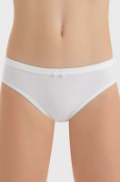 Белые классические трусики для девочки Baykar: Цвет: https://happywear.ru/girls/girl-nignee-belio/girl-underwear-for-girls/6580532
Производитель: Baykar
Бренд: Baykar
Серия: Baykar- Basic lingerie Girls
Страна: Турция
Состав: 95% хлопок, 5% эластан
Цвет: белый

Детские трусики для девочек и девочек подростков сшиты из трикотажной ткани с высоким содержанием хлопка в составе. Благодаря добавлению эластана трусики для девочек плотно прилегают к телу.
Однотонные трусики для девочки обеспечивают максимальный комфорт за счет мягкости и эластичности белья детского для девочек.
Детские трусы для девочки подростка выполнены из качественной ткани, которая не вызывает раздражений и натираний в деликатных зонах. Классические трусики не теряют форму во время стирки.
Трусики средней посадки на мягкой резинке отлично тянутся и не сдавливают кожу.
Трусики с аккуратно обработанными швами обеспечивают комфорт в течение всего дня. Удобные и красивые трусики слипы прекрасно подходят для занятий спортом, для сна и на каждый день.
Однотонные трусы на девочку обеспечивают комфортную посадку к телу, не ограничивая свободу движений.
Белые трусы для девочки за счет идеальной посадки практически незаметны под одеждой.