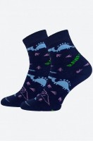 Махровые носки для мальчика Брестские: Цвет: т.синий
Теплые махровые детские носки для мальчиков и мальчиков-подростков выполнены из мягкого хлопка. Носки для детей представлены в синем цвете и украшены рисунком динозавры. 
Нежная хлопковая пряжа делает носки прочными и идеальными для зимы, весны и осени. Благодаря полиамиду и эластану в составе они сохраняют форму и цвет даже после частых стирок.
Махровые трикотажные термоноски с двойным бортом нежно облегают ноги и не сползают при активных движениях.
Длинные термо носки с принтом согреют ножки в морозные дни. Они подходят для осенних и зимних прогулок, путешествий и поездок. Подростковые утепленные синие носки из трикотажа будут отлично смотреться в тандеме с домашними тапочками.
