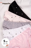 Трусы для девочки 5шт. Happy Fox: Цвет: https://happywear.ru/girls/girl-nignee-belio/girl-underwear-for-girls/6691842
Производитель: Happy Fox
Бренд: Happy Fox
Серия: Happy Fox- Сердечки 50DN
Страна: Турция
Состав: 95% хлопок, 5% эластан
Цвет: микс

Набор детских трусов слипов из 5 штук для девочек и девочек-подростков выполнен из мягкого хлопка. Повседневные трусы для детей представлены в базовых и нежных пастельных цветах и украшены принтом сердечки. Классическая средняя посадка не сковывает движений и сохраняет привычный ритм жизни ребенка.
Трусы с рисунком выполнены из трикотажной ткани с высоким содержанием хлопка. Благодаря эластану в составе они прочные, эластичные и сохраняют первоначальный внешний вид даже после частых стирок. Ткань отлично пропускает воздух и позволяет коже дышать.
В комплекте трусики для девочек 5 шт. разных цветов: черного, белого, серого, персикового и розового. Удобная средняя посадка делает трусики комфортными даже при активных движениях. Мягкая эластичная резинка нежно прилегает и не сдавливает живот, а аккуратные плоские швы не ощущаются в течение дня.
Подростковые хлопковые слипы с сердечками станут идеальным вариантом для дома и домашних дел, отдыха, школы, прогулок и тренировок. В трусиках удобно заниматься спортом, фитнесом, йогой, бегом, гимнастикой и танцами. Тонкий трикотаж и аккуратный пошив делают трусы незаметными под спортивной формой и любой другой одеждой.
Размер 122-128: A - 22 см; B - 24 см; C - 19 см; D - 6 см.
Размер 134-140: A - 24 см; B - 25 см; C - 19 см; D - 6 см.
Размер 146-152: A - 25 см; B - 26 см; C - 20 см; D - 7 см.
Размер 152-158: A - 26 см; B - 27 см; C - 22 см; D - 7 см.
Размер 164-170: A - 27 см; B - 29 см; C - 22 см; D - 7 см.
*замеры выборочные, могут незначительно отличаться.