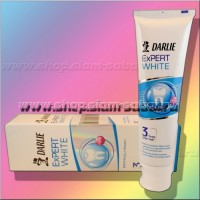 Профессиональная отбеливающая зубная паста Дарли Expert White 120 грамм: Производитель: Hawley&amp;Hazel Модель: DARLIE Expert White120gr Наличие: Есть в наличии Вес брутто: 180.00 г

Профессиональная отбеливающая зубная паста Дарли Expert White 120 грамм DARLIE Expert White Toothpaste Популярная  в  странах Азии отбеливающая высококачественная зубная паста Darlie для белоснежной улыбки и свежего дыхания от торговой марки Hawley&amp;Hazel. Производитель пасты Дарли компания Hawley&amp;Hazel, основанная в 1933 году, является надежным и завоевавшим огромную популярность  брендом, специализирующимся на выпуске  средств по уходу за полостью рта для стран Азиатского региона. Инновационная формула зубной пасты Дарли «Эксперт Отбеливания» содержит микрочастицы PS- mp, которые используют в стоматологии для профессионального качественного бережного отбеливания эмали зубов.  Уникальный состав зубной пасты  Дарли Expert White  повышает белизну зубов в три раза, входящие в состав пасты микрочастицы PS- mp полируют эмаль зубов, удаляют зубной налет, пятна и устраняют зубной камень. Свойства зубной пасты Дарли Expert White: Отбеливание зубов, после использования пасты Дарли Эксперт тон зубной эмали становится заметно светлее Удаление зубного налета, зубного камня, пятен на зубах За счет входящего в состав пасты фтора защищает зубы от кариеса Не повреждает эмаль зубов, зубная паста Дарли Expert White – это профессиональное стоматологическое отбеливание без повреждения эмали Придает на долгое время свежесть дыханию Туба 120 грамм.