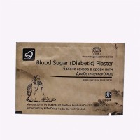 Пластырь от сахарного диабета Blood Sugar: Пластырь от сахарного диабета Blood Sugar (Diabetic) Plaster (Zhengqitong ping yi tie)  рекомендуется при повышенном уровне сахара в крови. Активные компоненты проникают в кровяное русло через кожу, не подвергаясь разрушительному воздействию ферментов пищеварительного тракта. В результате использования достигается повышение циркуляции крови, понижается содержание сахара в крови. Состав:  корневище анемаррены, трихозант, ремания, маранта, астрагал, ям, берберин, борнеол Пластырь от сахарного диабета Blood Sugar (Diabetic) Plaster инструкция по применению:  используйте для внешнего применения, нанесите пластырь на чистую сухую кожу в районе пупка. Один пластырь может быть использован до 72-96 часов (3-4 дня). По окончании использования, удалите его и очистите кожу. Рекомендуемый курс:  минимальный — 5 пластырей. Эффект будет значительнее при прохождении 2-3 курсов (10-15 пластырей). Противопоказания:  повреждения кожи, индивидуальная непереносимость. Упаковка:  1 пластырь.