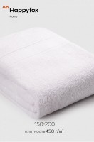 Махровая простыня 150Х200 Happy Fox Home: Цвет: белый
Мягкая и пушистая махровая простыня выполнена из натурального 100% хлопка. Удобный размер 150x200 см, высокая плотность ткани (450 г/м2). Простыня украшена рисунком в полоску. Махровую простыню можно использовать в качестве покрывала на кровать, пляжного покрывала, пледа или легкого одеяла. 
Белая простыня подойдет и для зимы, и для лета, создавая комфорт и уют круглый год: в холодное время согреет, а летом не позволит перегреться. 
Это отличный текстиль для дачи. Однотонная полутораспальная простынь станет прекрасным дополнением к интерьеру, создаст уютную и стильную атмосферу в спальне или гостевой комнате. 
В комнате с минималистическим стилем хлопковая простыня подчеркнет простоту и функциональность пространства. Добавьте пару белых подушек, чтобы создать контраст и освежить комнату. В скандинавском интерьере простыня 1,5 сп. станет элегантным акцентом. 
Текстильная хб простыня — это отличный и нужный подарок в каждый дом для близкого человека.