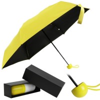 Зонт-капсула желтый: Размер Д/Ш/В (см): 19*6*6; Вес (гр) ~: 264
Зонт-капсула желтый
Компактный складной зонт станет отличным подарком как себе, так и близким! Вас порадует интересный дизайн упаковки, который намекает, что именно зонт становится "таблеткой", спасающей от дождя.
Характеристики:
Назначение: универсальный
Вид: складной зонт
Тип: механический
Свойства: повседневный, от дождя
Размер купола: малый
Рисунок на куполе: нет
Конструкция: 3 сложения
Материал каркаса: сталь
Материал купола: полиэстер
Количество спиц (шт.): 6
Материал ручки: пластик
Форма ручки: шарообразная
Особенности: двусторонний купол, в сложенном виде помещается в дамскую сумочку, уникальная упаковка
Габариты:
Длина в сложенном виде: 18 см
Длина ручки: 50 см
Диаметр купола: 75 см
Размер Д/Ш/В (см)	19*6*6
Вес (гр) ~
264