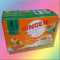 Натуральный имбирный чай с тростиковым сахаром: Цвет: https://shop.siam-sabai.ru/index.php?route=product/product&path=83&product_id=397
Модель: GingenbeverageNew Наличие: Есть в наличии Вес брутто: 400.00 г

Натуральный имбирный чай с тростиковым сахаром G ingen instant beverage Натуральный   имбирный чай в гранулах   - это популярный в Таиланде «напиток   здоровья» с приятным терпким вкусом. Чай G ingen instant   изготовлен из натурального экстракта имбиря и очень полезен. Такой чай является отличным профилактическим и лечебным средством при простудах. Имбирный чай хорошо согревает тело, помогает при кашле и общем простудном недомогании, возвращая бодрость и силы. Имбирный чай также   является иммуностимулятором, и при регулярном употреблении этого «напитка здоровья» Вы перестанете простужаться, улучшится общий тонус организма. Признано также, что имбирный   чай - эффективное и самое безопасное средство в борьбе с лишними килограммами. Чай с натуральным имбирем ускоряет обменные процессы и улучшает пищеварение. Полностью натуральный состав чая - имбирный чай содержит: Экстракт имбиря 75%   Тростниковый сахар 15%   Сахароза 10% 10 пакетов по 18 грамм гранул имбирного чая   внутри. Обратите внимание, пачка имбирного чая достаточно большая  -  вес нетто  180 грамм. Без искусственных добавок, произведено в Таиланде. Способ приготовления: Просто добавьте 150 мл   горячей воды к пакетику чая с имбирем. Напиток получается очень колоритный, насыщенный и ароматный.