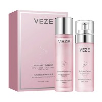 Набор с экстрактом ласточкиного гнезда VEZE: Набор Veze Bird`s Nest Element Niacinome Set с экстрактом ласточкиного гнезда состоит из 2 средств: тонера и эмульсии. В состав продуктов входит экстракт ласточкиного гнезда. Этот компонент содержит минералы, витамины и аминокислоты, которые активизируют клеточный метаболизм, омолаживают, делают кожу упругой и подтянутой. Гиалуроновая кислота увлажняет, устраняет сухость и шелушения, разглаживает морщины, стимулирует выработку собственного коллагена. Ниацинамид оказывает осветляющее действие, борется с пигментными пятнами, выравнивает тон. Тонер предназначен для максимального увлажнения кожи. Он содержит в составе ценные компоненты, которые оказывают оздоравливающее действие, омолаживают, борются с преждевременным старением тканей. Тонер хорошо впитывается, нормализует гидролипидный баланс эпидермиса. Состав: вода, экстракт птичьего гнезда, пропиленгликоль, глицерин, гидроксиэтилцеллюлоза, аллантоин. Другие микроэлементы: карбомер, бис(гидроксиметилимидазолидинилмочевина), динатрий ЭДТА, метилизозолинон, ПЭГ- 40 Гидрогенизированное касторовое масло, пропинилбутилкарбамат, ароматизатор, CI16255, гидроксипропилтетрахлоропирантриол, экстракт листьев центеллы азиатской, гиалуронат натрия, никотинамид. Способ применения: на очищенную кожу нанести необходимое количество пальцами или ватным диском до полного впитывания. Объём: 120 мл. Эмульсия направлена на глубокое увлажнение кожи, восстанавливает тонус и укрепляет иммунитет. Экстракт ласточкиного гнезда обладает омолаживающим действием, разглаживает и сокращает глубину морщин, поддерживает упругость кожи и улучшает цвет лица. Подходит для ухода за кожей с первыми признаками старения, помогает уменьшить выраженность морщин и препятствует их появлению. Укрепляет тургор кожи, ускоряет процессы регенерации и заживления, поддерживает оптимальный уровень влаги в клетках кожи. Состав: вода, экстракт птичьего гнезда, глицерин, минеральное масло, этилгексилпальмитат, минеральное масло, полидиметилсилоксан, воск стеарин, тристеарат сахарозы, метилпарабен, ксантановая камедь, полиакриламид. Другие микроэлементы: карбомер, триэтаноламин, аллантоин, гидроксифенилпропиловый эфир, динатрий ЭДТА, ретикулан C13-14, лауриловый кластер-7, ароматизатор, CI15985 , гидроксипропилтетрагидропиразинтриол, центелла азиатская (CENTELLA ASIATICA) Экстракт листьев, никотинамид. Способ применения: На чистую сухую кожу нанесите несколько капель средства, распределяя ее похлопывающими движениями или по массажным линиям. Дайте впитаться пару минут и можно наносить крем или макияж. Объём: 80 мл.