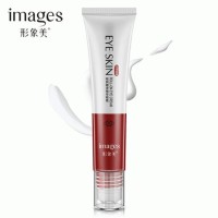 Крем для кожи вокруг глаз с тремя роликами IMAGES Roll-on Eye Cream Moisturizing: Свойства:  Крем для век с тремя роликами отлично увлажняет кожу, снимает отечность и разглаживает морщинки. Три ролика идеально массируют нежную кожу и тонизируют ее. Состав:  Зантален, полученный из сычуаньского перца, способствует расслаблению мышц и тем самым и препятствует появлению мимических и возрастных морщин. Дополнительно улучшает кровообращение и стимулирует регенерацию клеток. При нанесении крема пару минут вы можете ощущать онемение, охлаждение и покалывание — это нормально и не стоит переживать. Жемчуг — отлично осветляет темные круги и пигментацию. Гиалуроновая кислота — увлажняет кожу и предотвращает обезвоживание клеток, чем сохраняет молодость и свежесть кожи. Витамин Е — именуемый как “витамин молодости” активирует процесс синтеза коллагена, делает кожу упругой и эластичной. Результат:  После нанесения крема возможно легкое покалывание, охлаждение и холодок — эти ощущения проходят через 5 минут и вы почувствуете, как кожа подтянулась, а морщинки и отеки сходят. Способ применения:  На чистую и сухую кожу нанесите крем проводя по массажным линиям до трех раз. Также можно использовать на других “стратегических участках” — носогубка и межбровка. Крем отлично справится с излишним напряжением, морщинами и на этих участках. Наносите утром и вечером. Объём:  20 гр.