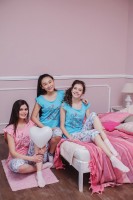 М467 Пижама женская с бриджами: Цвет: http://modniydom37.ru/m467-pijama-jenskaya-s-bridjami-print-sovushka-kulirka-r-44-58-400
СОСТАВ: -100 % хлопок
