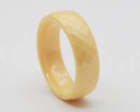 Кольцо с керамикой: Цвет: https://fashion-v.ru/magazin/product/kolco-g3782
Вставка: Без вставок
Материал изделия: керамика
Тип керамики: Желтая керамика
