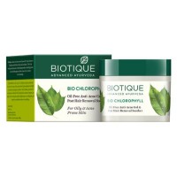 Biotique Bio Chlorophyll Oil-Free Anti-Acne Gel & Post Hair Removal Soother 50g / Био Гель Противоугревой и После Удаления Волос с Хлорофиллом 50г: Цвет: https://opt-india.ru/catalog/krem/biotique_bio_chlorophyll_oil_free_anti_acne_gel_post_hair_removal_soother_50g_bio_gel_protivougrevoy/
Бренд: Biotique
Biotique Bio Chlorophyll Oil-Free Anti-Acne Gel &amp; Post Hair Removal Soother 50g / Био Гель Противоугревой и После Удаления Волос с Хлорофиллом 50г •  Гель для лица Био Хлорофилл, Biotique Bio Chlorophyll Oil Free Anti-Acne Gel &amp; Post Hair Removal Soother For Oily &amp; Acne Prone Skin •  Хлорофилл содержится в растениях, помогает впитывать и перерабатывать энергию солнца, задействован в фотосинтезе и очень ценится за свои антисептические качества. •  Увлажняющее средство для жирной и склонной к акне кожи. •  Уникальный увлажнитель. •  Содержащийся в нем хлорофилл стягивает поры и смягчает кожу. •  Эффективное средство, борящеся с акне, а также снимающее раздражение кожи после удаления волос. Помогает при мелких трещинках и дефектах. Обладает сильными антисептическими и противовоспалительными свойствами. Обогащен экстрактами морских водорослей и алоэ. Делает кожу красивой и гладкой. Рекомендуется использовать ежедневно на участках кожи подверженной акне и на Т-зоне при расширенных порах и жирной коже.  •  Способ применения: Нанести на очищенную кожу, легко помассировать до полного впитывания геля. •  Активные компоненты: Красные и бурые морские водоросли, холархена, камедь акации арабской. •  На натуральной основе, органически чистый, без консервантов. Проверено дерматологами на безопасность.