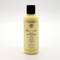 Khadi Orange & Lemongrass Hair Conditioner 210ml / Кондиционер для Волос Апельсин и Лемонграсс 210мл: Цвет: https://opt-india.ru/catalog/konditsioner/khadi_orange_lemongrass_hair_conditioner_210ml_konditsioner_dlya_volos_apelsin_i_lemongrass_210ml/
Бренд: Khadi Naturals
Khadi Orange &amp; Lemongrass Hair Conditioner 210ml / Кондиционер для Волос Апельсин и Лемонграсс 210мл •  100% натуральное средство для ухода за жирными волосами. Без СЛС и парабенов. Придает жирным волосам объем и блеск, способствует более легкому расчесыванию.  •  Содержит натуральные масла кокоса, жожоба, эфирные масла лемонграсса и ванили и травяные экстракты, известные своими увлажняющими свойствами. Наполняет волосы энергией и жизненной силой, обеспечивает питание слабым и ломким волосам, улучшает их структуру. •  Состав: вода очищенная, Гидролат Зеленого чая- 5%, Гидролат Лемонграсса- 5%, Гель Алоэ-Вера- 5%, Цетиловый спирт - 2%, Пчелиный воск- 2%, Гидролизованный протеин зародышей пшеницы- 1%, Масло Жожоба- 4%, Кокосовое масло- 5%, Экстракт Ястымандху- 0,2%, Экстракт Брами-0,2%, Ваниль Абсолют- 0,1%, Д-Пантенол (Провитамин В5)- 0,5%, Глицерин - 5%, Гидролизованный протеин овса- 1%, Аскорбиновая кислота- 0,25%, Потассиум сорбат- 0,5%, Эфирные масла Сладкого апельсина, Лемонграсса- 0,7%, Бехетримониум метосульфат- 3%, Имидазолидинил уреа- 0.5%        •    Не содержит Сульфаты (СЛС, СЛЕС) •    Не содержит Парабены •    Не тестируется на животных •    Содержит органически выращенные экстракты растений