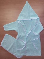 Комплект для купания (халат+полотенце): Цвет: http://opt.skazka16.ru/index.php?productID=932
Халат размер 52/92,56/104 (махровое полотно) Полотенце размер60*45(Махровое полотно)