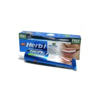 Dabur Herb: Цвет: https://opt-india.ru/catalog/zubnaya_pasta/dabur_herb_l_smokers_natural_toothpaste_with_toothbrush_150g_ayurvedicheskaya_zubnaya_pasta_dlya_kur/
Бренд: Dabur
Dabur Herb'l Smokers Natural Toothpaste with Toothbrush 150g / Аюрведическая Зубная Паста для Курящих Натуральная + Зубная Щётка Ср. Жесткости 150г •  Зубная паста Dabur Herb'l Smokers Natural без фтора не содержит вредных химических веществ. Уникальная форма зубной пасты Dabur Herb'l Smokers Natural рекомендуется для ежедневного использования. •  Она эффективно удаляет чайный, кофейный, табачный налет и пятна, делая зубы белее и ярче. Предупреждает появление кариеса и зубного камня. •  Состав: Calcium Carbonate, Sorbitol, Aqua, Aluminium Hydroxide, Silica, Sodium Lauryl Sulphate, Flavour, Tetra Sodium Pyrophosphate, Sodium Silicate, Herbal Extract (derived frome Anacyclus pyrethrum, Acacia arabica, Mimusops elenji, Symplocos racemosa, Syzygium cumini), Carrageenan, Sodium carboxy methyl cellulose, Sodium Benzoate, Sodium Saccharin, Methyl Paraben, Glycerin, Enzyme (Papain), Propyl Paraben. •  В комплекте с пастой идет зубная ультра мягкая щётка.