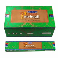 SATYA Patchouli 15g*12pcs / Ароматические палочки Пачули 15г*12упк: Цвет: https://opt-india.ru/catalog/blagovoniya/satya_patchouli_15g_12pcs_aromaticheskie_palochki_pachuli_15g_12upk/
Бренд: Satya
SATYA Patchouli 15g*12pcs / Ароматические палочки Пачули 15г*12упк - Благовония натуральный Пачули | Natural Patchouli Satya ароматные палочки от бренда Сатья – сильнейший энергетический стимулятор и натуральный антидепрессант. - Натуральные аромапалочки создаются в экологически чистом месте – Мумбаи, без использования древесного угля. Это позволяет получить натуральный запах без примеси гари. - Нежный и чувственный аромат пачули издавна применяется для медитаций и окуривания помещений. Считается, что он способствует привлечению в дом финансовых потоков, а также придает силы и энергии, освежает и восстанавливает душевное равновесие. Сегодня чувственный аромат пачули с непередаваемыми свежими нотками используется: в качестве антидепрессанта для повышения настроения, улучшения сна; для профилактики заболеваний нервной системы, в том числе и при раздражениях, беспокойствах, хронической усталости и стрессах; для улучшения интимной сферы в качестве мощного афродизиака; для нормализации психологического и эмоционального состояния; для улучшения концентрации внимания.