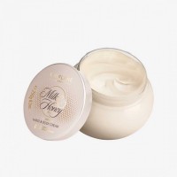 Питательный крем для рук и тела Milk & Honey Gold: https://www.oriflame.ru/products/product?code=31602
Без скидки в каталоге 1.
Побалуй свою кожу ультранежным питательным кремом, который сделает ее более гладкой и эластичной.
Мягкая, эластичная и сияющая кожа. 
Приятный аромат, который остается надолго. 
Делает кожу гладкой благодаря естественным отшелушивающим свойствам мёда.