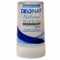 Дезодорант-кристалл Relax DeoNat: Цвет: https://4fresh.ru/products/deon0061
СОСТАВ: Ammonium Alum (Алюмо-Aммонийные квасцы), Water (вода).
Производитель: DeoNat Таиланд
Способ применения: Намочите Кристалл Свежести водой и после утреннего душа или ванны протрите им подмышки и стопы так же, как Вы сделали бы это роликовым или твердым дезодорантом. Поверхность Кристалла, растворяясь в воде, покрывает тончайшим налетом Вашу кожу, надежно защищая ее от бактерий. Кристалл по мере использования постепенно уменьшается в размерах, но сохраняет свою эффективность до полного своего исчезновения.
Сроки и условия хранения: Срок годности: 36 месяцев.
Основа кристалла – минеральная соль, добываемая из природных бокситов - аммониево-калиевые квасцы, называемые в Тайланде «сан сом».
Абсолютно безвреден для организма, так как в отличие от многих современных дезодорантов не содержит хлоридрат алюминия, и прочие вредные химические субстанции.
В нем отсутствуют эмульгаторы, закупоривающие поры и потовые протоки, нарушающие функцию потовых желез.
Не содержит спирта, не вызывает раздражения или аллергии.
Не имеет собственного запаха и не содержит отдушек, которые конкурировали бы с парфюмом.
В его состав не входят масла, оставляющие пятна на одежде.
Единственный безвредный дезодорант, разрешенный к применению беременным и кормящим женщинам.
Кристалл Свежести обладает природным антибактериальным действием. Ликвидируя бактерии, которые являются причиной возникновения запаха, Кристалл обеспечивает Вашу свежесть на срок более 24-х часов, действуя в 6 – 12 раз эффективнее существующих в настоящее время дезодорантов и антиперспирантов.
Кристалл Свежести это чудесный подарок матери-природы, которым в Азии пользуются на протяжение веков. Кристалл помогает нормализовать проблемную кожу у подростков. Мужчины могут пользоваться Кристаллом после бритья, предупреждая раздражение кожи. Кристалл, обладая вяжущим действием, останавливает мелкие кровотечения и способствует заживлению ран. Кристалл устранит зуд и отечность от укусов комаров и мошек. Кристалл устранит запахи отбеливателя, чеснока, рыбы с Ваших рук.
ДеоНат очень экономичен. Одного стика весом 60-80 грамм Вам хватит на несколько лет ежедневного пользования. Если Вы уронили ДеоНат, и он разбился, растолките его в порошок – щепотка, насыпанная в обувь, будет служить долгосрочным дезодорантом. Вы можете растворить осколки в воде и продолжать пользоваться раствором, протирая проблемные места. ДеоНат легок и компактен, незаменим в поездках и путешествиях.