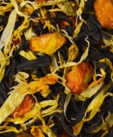 Чай черный "Облепиховый" 100 г: Купаж из классических черных индийских чаев с добавлением сублимированной облепихи, листьев смородины и лепестки календулы.  Содержит пищевые ароматические масла.
