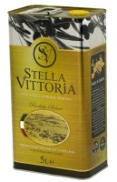 5 Масло оливковове нерафинированное Stella vittoria Extra Virgin 1л Италия: СоставОливковое масло нерафинированное  EXTRA VIRGINОливковым маслом Extra Virgin называется 100% сок оливок наивысшего качества, выжатый исключительно механическим способом. Это единственное растительное масло, которое добывается напрямую из плодов. Для отжима берутся только неповрежденные спелые оливки. Его состав отличается высоким содержанием олеиновой кислоты. Кроме того, оливковое масло Extra Virgin является источником мощных природных антиоксидантов, таких как витамин Е и полифенолы. Оливковое масло Extra Virgin обладает великолепными вкусом и ароматом. Вкус нейтральный, не сильно выраженный и без горечи.