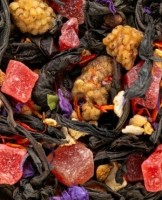 Чай черный "Мартиника" 100 г: СОСТАВ: индийский черный байховый чай, цедра апельсина, плоды тутовника, цукаты ананаса, мальва, календула, лилия, гвоздика. Содержит арома масла.