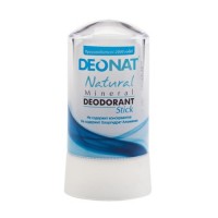 Дезодорант-кристалл DeoNat: Цвет: https://4fresh.ru/products/deon0016
СОСТАВ: Ammonium Alum (Алюмо-Aммонийные квасцы), Water (вода).
Производитель: DeoNat Таиланд
Способ применения: Намочите Кристалл Свежести водой и после утреннего душа или ванны протрите им подмышки и стопы так же, как Вы сделали бы это роликовым или твердым дезодорантом. Поверхность Кристалла, растворяясь в воде, покрывает тончайшим налетом Вашу кожу, надежно защищая ее от бактерий. Кристалл по мере использования постепенно уменьшается в размерах, но сохраняет свою эффективность до полного своего исчезновения.
Сроки и условия хранения: Срок годности: 36 месяцев.
Основа кристалла – минеральная соль, добываемая из природных бокситов - аммониево-калиевые квасцы, называемые в Тайланде «сан сом».
Абсолютно безвреден для организма, так как в отличие от многих современных дезодорантов не содержит хлоридрат алюминия, и прочие вредные химические субстанции.
В нем отсутствуют эмульгаторы, закупоривающие поры и потовые протоки, нарушающие функцию потовых желез.
Не содержит спирта, не вызывает раздражения или аллерии.
Не имеет собственного запаха и не содержит отдушек, которые конкурировали бы с парфюмом.
В его состав не входят масла, оставляющие пятна на одежде.
Единственный безвредный дезодорант, разрешенный к применению беременным и кормящим женщинам.
Кристалл Свежести обладает природным антибактериальным действием. Ликвидируя бактерии, которые являются причиной возникновения запаха, Кристалл обеспечивает Вашу свежесть на срок более 24-х часов, действуя в 6 – 12 раз эффективнее существующих в настоящее время дезодорантов и антиперспирантов.
Кристалл Свежести это чудесный подарок матери-природы, которым в Азии пользуются на протяжение веков. Кристалл помогает нормализовать проблемную кожу у подростков. Мужчины могут пользоваться Кристаллом после бритья, предупреждая раздражение кожи. Кристалл, обладая вяжущим действием, останавливает мелкие кровотечения и способствует заживлению ран. Кристалл устранит зуд и отечность от укусов комаров и мошек. Кристалл устранит запахи отбеливателя, чеснока, рыбы с Ваших рук.
ДеоНат очень экономичен. Одного стика весом 60-80 грамм Вам хватит на несколько лет ежедневного пользования. Если Вы уронили ДеоНат, и он разбился, растолките его в порошок – щепотка, насыпанная в обувь, будет служить долгосрочным дезодорантом. Вы можете растворить осколки в воде и продолжать пользоваться раствором, протирая проблемные места. ДеоНат легок и компактен, незаменим в поездках и путешествиях.