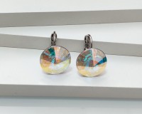 Серьги с кристаллами Swarovski: Цвет: https://fashion-v.ru/magazin/product/sergi-1-4sm-36-1
ЦВЕТ: Crystal Aurore Boreale
Вставка: кристалл Swarovski
Материал изделия: ювелирный сплав
