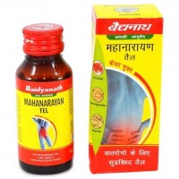 Baidyanath Mahanarayan Tel 100ml / Маханараян Тейл 100мл: Цвет: https://opt-india.ru/catalog/balzam_maz/baidyanath_mahanarayan_tel_100ml_makhanarayan_teyl_100ml/
Бренд: Baidyanath
Baidyanath Mahanarayan Tel 100ml / Маханараян Тейл 100мл Лечебное масло  Mahanarayan Tel  индийской фирмы Baidyanath - мощное обезболивающее и противовоспалительное аюрведическое средство для лечения хронических и острых воспалений в суставах и позвоночнике, а также быстро облегчит боль в мышцах и при растяжении связок и сухожилий. В состав лечебного масла для суставов входят только растительные компоненты обеспечивающие быстрое устранение симптомов воспаления суставов (отеков и воспалений в околосуставных тканях) и утренней скованности. Содержит шафран. Масло Маханараян Эффективное обезболивающее и противовоспалительное средство используемое для наружного применения. Быстро облегчает боль от травм, вывихов, растяжений, миозита, тендонита, капсулита и других болезней опорно-двигательного аппарата. Эффективно помогает при боли в пояснице, шейном отделе, в плечевых, локтевых и коленных суставах. Масло легко впитывается в кожу и проникает глубоко в ткани, что обеспечивает быстрый эффект от действия компонентов входящих в его состав. В Аюрведе главной причиной болезней суставов считается Ама (токсины) накапливающиеся в организме. Масло Маханараян борется с негативным влиянием токсинов возвращая здоровье и подвижность суставам. Масло Маханараяна используется для массажа и аппликаций, так как он хорошо разогревает мышцы, успокаивает раздражение в нервных окончаниях, имеет отвлекающие действие. Средство эффективно используется в комплексном лечении таких заболеваний суставов как: - хроническое дегенеративно-дистрофическое изменение суставного хряща (артроз); - воспалительное заболевание сустава (артрит); - дегенеративно-дистрофическое заболевание суставов (остеоартроз); - воспаление нервных корешков в межпозвоночных отверстиях (радикулит); - при отложении солей мочевой кислот (ураты) в суставах (падагра); - дистрофических нарушений в суставных хрящах (остеохондроз). В состав препарата Маханараян входят растительные природные компоненты которые: - защищают сустав от процессов старения (склероз сустава); - расслабляют мышцы; - повышают микроциркуляцию сустава; - нейтрализует влияние токсинов (амы) на суставы; - стимулируют иммунитет; - помогают выводить соли (ураты) из организма; - питают хрящевые ткани суставов, в результате поверхности суставов улучшаются; - уменьшают отёчность при артралгии суставов; - повышают подвижность сустава; - снижают болевые ощущения и напряжения в суставе. В состав аюрведического средства от болей в суставах Маханараяна состоит из экстрактов 56 лечебных трав и масел, которое помогает быстро проникнуть к очагу заболевания обеспечивая высокоэффективное лечение суставов. Так же важным компонентом этого аюрведического препарата для лечения суставов является - экстракт коммифоры - из растительных средств камфора обладает наиболее сильным эффектом для лечения ревматических заболеваний суставов. НАЗНАЧЕНИЕ Артрит, ревматоидный артрит, суставная боль, головная боль. СПОСОБ ПРИМЕНЕНИЯ Лёгкими движениями нанести на участок воспаления и мягко помассировать для лучшего впитывания. Процедуру повторять 3-4 раза в день. Дополнительно в терапии для быстрого облегчения симптомов, масло от суставных болей рекомендовано применять в комплексе с другими аюрведическими средствами для лечения суставов. Для долгосрочного эффекта курс составляет 90 дней. СОСТАВ Each 10 ml. is processed: KALKA - Asvagandha, Misreya, Kustha, Yasti, Rasna, Devadaru, Haridra, Daru Haridra, Sala Parni, Prsniparni, Saindhava Lavana, Jatamamsi, Patra (teja), Naga Kesara, Rakta Candana, Pushkara Mula, Saileya, Tagare, Agara, Manjistha, Bhrngaraja, Musta, Sugandha Bala, Vaca, Sthauneya, Punarnava Mula, Coraka, Palas Mula, &amp; Ela Each 77.5 mg. Jivaka - Rsabhaka, Kakoli - Ksira Kakoli, Riddhi-Vriddhi &amp; Meda - Mahameda Each 155 mg. Kvath - Asvagandha, Bilva Chaal, Kantkari, Brhati, Goksura, Ganiyara, Paribhadra, Atibala, Sonapatha, Punarnava Mula, Patla, Prasarini and Bala Panchag Each 775 mg., Satavari 5 gm., Kapoor, Kesara And Amber Each 39.3mg. Til Taila Murchit To 10 ml. Условия хранения:  хранить в сухом, прохладном месте, защищённом от влаги и воздействия прямых солнечных лучей, при температуре не превышающей 30 С. Не хранить в холодильнике. Это общие рекомендации по приёму аюрведического средства Маханараян. Перед началом приёма препарата рекомендуем проконсультироваться со специалистом по Аюрведе, который сможет назначить точную дозировку в зависимости от возраста, веса и общего состояния на момент обращения.