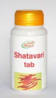 Shatavari tab SG, Шатавари в таблетках, 120 таб.: Цвет: о57
Shatavari tab SG, Шатавари в таблетках, 120 таб.

Shatavari (Asparagus racemosus) или Shatabri — растение ста изменений. Его иногда называют шатамули от санскритского «шата» — сто и «мули» — многообразный корень. Шатавари также называют «дорогой к богу» за способность восстанавливать и укреплять репродуктивную систему женщин. По поверью, это растение было посажено Гарудой, мифической птицей, на которой ездил бог Вишну. Оно относится к категории божественного напитка сомы. Согласно индуизму, шатавари — растение дэвов — богов, которые питаются подобными растениями для укрепления сверхсознания. Шатавари (Satawari, Shatmuli) известно в Аюрведе на протяжение столетий как растение, сохраняющее здоровье женщины. Это расаяна - средство с сильным омолаживающим действием, уравновешивает женскую гормональную систему, ускоряя переход на уровне печени эстрадиола в эстрол, и стимулирует синтез прогестерона. Таким образом, растение предотвращает развитие эстрогензависимых заболеваний (фибромиом, мастопатий, эндометриоза, эрозии шейки матки, спорадического зоба). Шатавари активизирует активнсть яйцеклетки в организме женщины, увеличивая их способность к оплодотворению.  Научные исследования подтверждают эффект увеличения молочных желез и повышения секреции молока у женщин, регулярно принимающих экстракт этого лечебного растения, что связано с усилением синтеза пролактина и соматотропина. Богатое содержание в растении биофлавоноидов и природных антибиотиков очищает кровь и слизистые оболочки женских половых путей. Поскольку растение содержит много аналогов женских половых гормонов, Shatawari полезно принимать женщинам в климактерическом периоде и тем, кто перенес операцию по удалению матки.  Шатавари положительно влияет и на мужскую половую сферу – может использоваться в комплексном лечении импотенции, сперматореи и воспаления половых органов. Также этот растительный препарат является эффективным смягчающим средством при атрофических гипоацидных гастритах, язвенной болезни желудка, сухости кожи и даже герпесе. Он облегчает жажду и способствует сохранению жидкостей в организме, поэтому использование Shatawari рекомендуется при комплексном лечении энтероколитов. Мягкий иммуномодулятор и замечательное противовоспалительное средство. Есть также сведения об антитоксическом и анаболическом действии растения. С точки зрения Аюрведы, Шатавари питает оджас, имеет саттвическую природу, способствует развитию любви и преданности, насыщает физическое тело высшим сознанием. Шатавари в Аюрведе является главным средством для омолаживания женского организма (аналог для мужчин – Ашваганда). Она – расаяна Питты, поэтому оказывает тонизирующий эффект на женские половые органы и благотворно влияет на сердечно-сосудистую систему. В состав препаратов входит большое количество сапонинов – растительных аналогов гормонов. Основные виды воздействий, которые оказывает Шатавари на организм, заключаются в следующем:  тонизирование женских половых и эндокринных органов увеличение количества грудного молока нормализация менструального цикла повышение активности яйцеклеток, их способности к делению и оплодотворению превращение гормона эстрадиола в эстрол, благодаря чему снижается риск развития гормонозависимых опухолей выведение из организма дигидротестостерона, который приводит к гипертрофии простаты Препарат используется в основном для лечения пяти групп заболеваний:  бесплодие, импотенция, снижение половой активности, климакс, выделения из влагалища, опухоли и воспалительные заболевания женской и мужской половой системы гастрит и язвенная болезнь желудка, диарея, кишечные инфекции, потери жидкости с рвотой и при лихорадке инфекции дыхательных путей, абсцесс легкого гормональные расстройства и заболевания эндокринных желез как общеукрепляющее средство (при беременности, кормлении грудью, при заболеваниях дыхательной системы, сердечно-сосудистой системы, суставов и т.д.)  Способы применения:Одна таблетка содержит 660 мг. При тяжелых состояниях, при истерии, ПМС, гармональных нарушенниях начинать принимать внутрь по 2е таблетки за 20 минут до еды, 3 раза в день,в течении одной недели. После снизить кол-во до 2 раз в день (утром и вечером). Курс приема: 21-24 дня, затем следует 8-10 дневный перерыв. Всего проводится три курса. Хорошо привезать прием шатавари к циклу месячных. До месячных принимать до еды, во время месячных после еды. Так же допустимо не значительно увеличивать дозировку при обильных выделениях и большой потере крови. В качестве профилактики принимать по 1й таблетке 2 -3 раза в день до еды. Запивать водой или молоком. Молоко рекомендуется для тех, кому необходимо питание тканей. Если есть патологии, воспаления придатков, нерегулярные или болезненные месячные, МПС тяжелой степени или нервный срыв, дозу возможно увеличть вдвое.