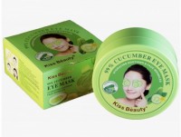 Гидрогелевые патчи для глаз Kiss Beauty 99% Cucumber Eye Mask с экстрактом огурца, 60 шт.: способствуют питанию, увлажнению и отбеливанию кожи.

Огуречные патчи способствуют питанию, увлажнению и отбеливанию кожи. Витамин В, которого предостаточно в овоще, является очень ценным для подпитки кожи. Благодаря пектину и крахмалу, находящимся в огурцах, кожа становится белой, устраняются темные и синие круги под глазами. Огуречный сок тонизирует, успокаивает, освежает, увлажняет эпидермис. Применение: — Очищаем кожу вокруг глаз; — Накладываем патч на сухую кожу нижнего века с помощью специальной пластиковой лопатки; — Слегка похлопываем по нему для плотного прилегания; — Оставляем для воздействия в течение от 15 минут до 30 минут; — Снимаем патч, остатки геля легкими движениями распределяем вокруг глаз; — После снятия патча следует нанести сыворотку