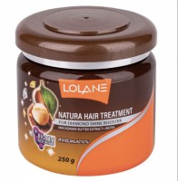 Маска Lolane для здорового сияния волос. Экстракт масла Макадамии + Биотин, 250 гр: восстановит очень сухие и поврежденные волосы

Эффективная маска на основе масла ореха макадамии от тайского бренда Lolane (Лолейн) восстановит очень сухие и поврежденные волосы, придаст им блеск и объем. Маска насыщает волосы полезными веществами, восстанавливает их структуру. Состав маски для волос Lolane обогащен витамином В7 и глицерином. Эти вещества помогают восстановлению кожи головы и волосяных фолликулов. Такие факторы, как загрязнение окружающей среды, экстремально холодная или жаркая погода, наносят ощутимый урон здоровью волос, провоцируют их выпадение. Восстанавливающая маска для волос Lolane с маслом макадамии поможет справиться с этими проблемами. Преимущества маски для волос Lolane делает сухие волосы более живыми и пышными; восстанавливает поврежденные волосы; придает дополнительный объем шевелюре; надолго сохраняет цвет окрашенных локонов; питает волосы до самых кончиков. Действие основных компонентов маски для волос Lolane   Масло макадамии укрепляет и увлажняет волосы, разглаживает и предотвращает спутывание, выравнивает их структуру, обеспечивает лечение и питание волос, ослабленных окрашиванием, обесцвечиванием, химическими завивками. Масло макадамии имеет одно из самых высоких количеств незаменимых жирных кислот. Наиболее полезными типами жирных кислот являются линолевая, олеиновая, пальмитиновая, пальмитолеиновая и стеариновая кислоты. Терапевтическое масло подходит для всех типов волос, особенно рекомендовано истонченным и поврежденным волосам. Моментально проникая в структуру волос, насыщает витаминами и антиоксидантами.   Глицерин успешно применяется в косметике в качестве активного увлажняющего ингредиента. Глицерин снабжает верхние слои эпидермиса водой, вытягивая ее из воздуха и образуя пленку, притягивающую воду к поверхности кожи. Он же открывает водные пути к глубоким слоям кожи головы. Глицерин способствует улучшению скорости роста волос, отлично смягчает пряди и помогает избавиться от ломкости волос и посеченных кончиков, сглаживает просветы между кератиновыми чешуйками локонов, придает шевелюре объем и мягкость.   Биотин (витамин В7 или витамин H) – водорастворимый витамин группы В. Еще биотин называют "витамином красоты", потому что он в краткие сроки способен заметно изменить состояние волос и кожи в лучшую сторону. Он предотвращает выпадение волос, устраняет сухость и делает их более сильными. Биотин стимулирует рост здоровых, густых волос, придает им ослепительный блеск. Способ применения Нанести на влажные волосы на 5 минут, смыть теплой водой Состав Water (Aqua), Glycerin, Cetearyl Alcohol, Cetyl Alcohol, Cyclomethicone, Hydroxyethylcellulose, Stearalkonium Chloride, Amodimethicone, Dimethiconol, Fragrance (Parfum), Macadamia Temifolia Seed Oil, Hydrogenated Vegetable Oil, Trideceth-12, Methylparaben, Propylparaben, DMDM Hydantoin, Cetrimonium Chloride, iodopropynyl Butylcarbamatt, Biotin. Меры предосторожности Только для наружного применения Противопоказания Индивидуальная непереносимость компонентов маски Условия хранения Хранить при комнатной температуре, вдали от прямых солнечных лучей, в недоступном для детей месте
