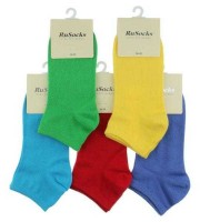 Носки женские короткие яркие Rusocks Ж-1700: Цвет: микс яркая
Код: 223
Кол-во: 10
Носки женские укороченные, однотонные. В упаковке 10 пар, микс кислотно-ярких цветов. Код: 0223