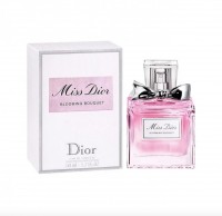 Dior Miss Dior Blooming Bouquet (L) test 100ml edt: 17130	Dior Miss Dior Blooming Bouquet (L)   100ml edt 	130,68

Туалетная вода Miss Dior Blooming Bouquet была создана словно цветочное прикосновение, одновременно чувственное и нежное. Это многогранный и неповторимый букет только что распустившихся цветов. Его контрастный шлейф вызывает ощущение подобное любви с первого взгляда, переданной в нотах полевых цветов и бергамота.

Дуэт нот дамасской розы и пиона раскрывается благородством, подобно страстным и сияющим эмоциям. Мягкий, легкий аккорд белого мускуса завершает букет этого аромата, рассказывающего историю любви.