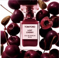 Tom Ford Lost Cherry 10ml edp Dramming: 92795	Tom Ford Lost Cherry 10ml edp Dramming	9,39

Сочная черешня и вишня, томная и страстная! Это бомба! Берите!

Сладость. Соблазн. Неутолимое желание. Lost Cherry — насыщенный аромат, открывающий двери в некогда запретный мир. Его соблазнительная двойственность основана на контрасте игривой, блестящей и гладкой изнанки с сочной мякотью внутри», — ТОМ ФОРД. Черешня, масло горького миндаля, сироп из вишни «гриот», турецкая роза, перуанский бальзам и обжаренные бобы тонка.

Насыщенный и изысканный восточный аромат Lost Cherry пронизан контрастами. Он переносит нас в место, где невинность пересекается с наслаждением, а сладость встречается с соблазном.