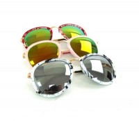 Очки солнцезащитные с металлическими дужками 1 шт.: Цвет: http://www.cena-optom.ru/product/28680/
