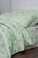 Одеяло Одеяло Бамбук Премиум Лайт: Цвет: https://www.natali-trikotazh.ru/product/odeyalo-odeyalo-bambuk-premium-layt
Бамбук мягче хлопка и по качеству напоминает шёлк, бамбуковое волокно создаёт комфортные условия для здорового и спокойного сна, регулируя температуру тела, обладает естественными антибактериальными и антиаллергенными свойствами. Чехол: стеганый поплин, хлопок 100%. Наполнитель: термоскрепленое бамбуковое волокно, плотность 300 г/кв.м. Упаковка: сумка ПВХ на молнии.