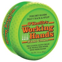 Крем для рук: http://ru.iherb.com/O-Keeffe-s-Working-Hands-Hand-Cream-3-4-oz-96-g/40756#p=1&oos=1&disc=0&lc=ru-RU&w=%D0%BA%D1%80%D0%B5%D0%BC%20%D0%B4%D0%BB%D1%8F%20%D1%80%D1%83%D0%BA&rc=1052&sr=null&ic=8
Крем для рук O'Keeffe является эффективным увлажняющим средством, он помогает устранить избыточную сухость кожи, при которой часто образуются трещины. Концентрированная формула без запаха обеспечивает естественное увлажнение, восстанавливает щелочной баланс и удерживает в коже влагу. Уже через несколько дней вы сможете почувствовать разницу.