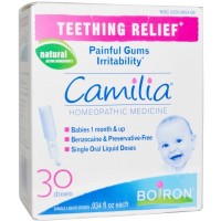 Гомеопатическое средство при прорезывании зубов: http://ru.iherb.com/Boiron-Camilia-Teething-Relief-30-Liquid-Doses-034-fl-oz-Each/39797